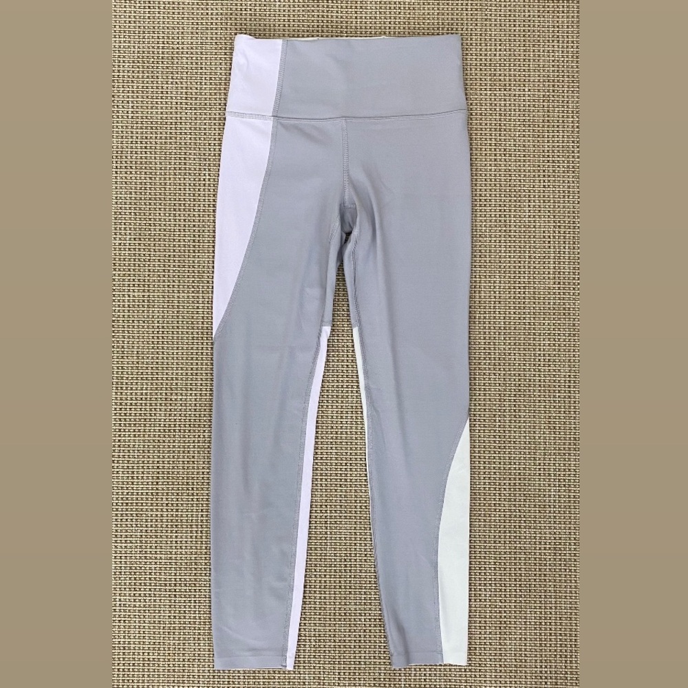 ATHLETA | Elation Asymmetrical 7/8 Tight in Powervita Colorblock Lilac Stone •XS